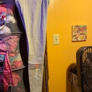 PINK leggings nwt SOLD